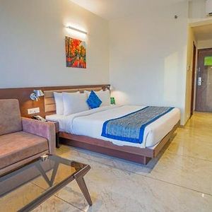 Winter Green City View Room Complimentary Railway Station Transfer to Ekta Nagar Complimentary Laundry services upto 2 pieces on Spa all prior reservation only